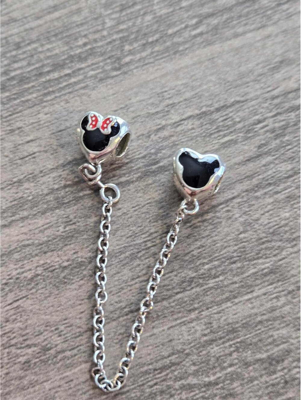 Pandora Disney Minnie Mouse Safety Chain Charm